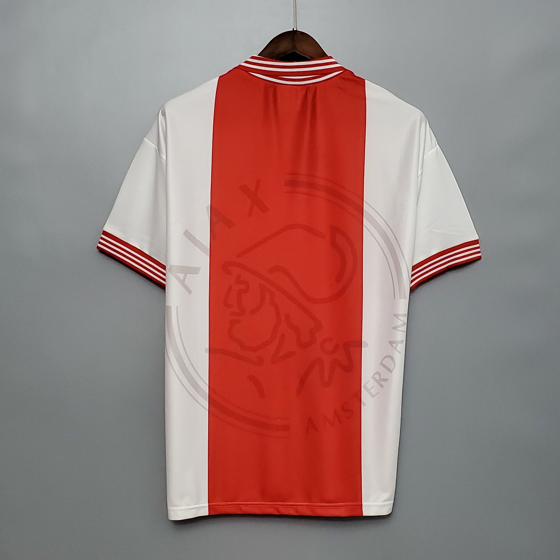 Retro Ajax 95-96 home detail