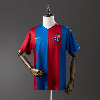 Retro Barcelona 06-07 home detail
