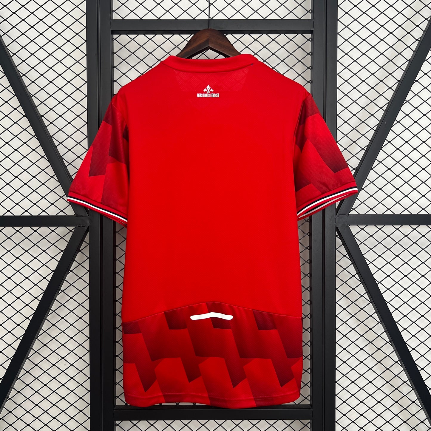 25-26 Lille Home detail