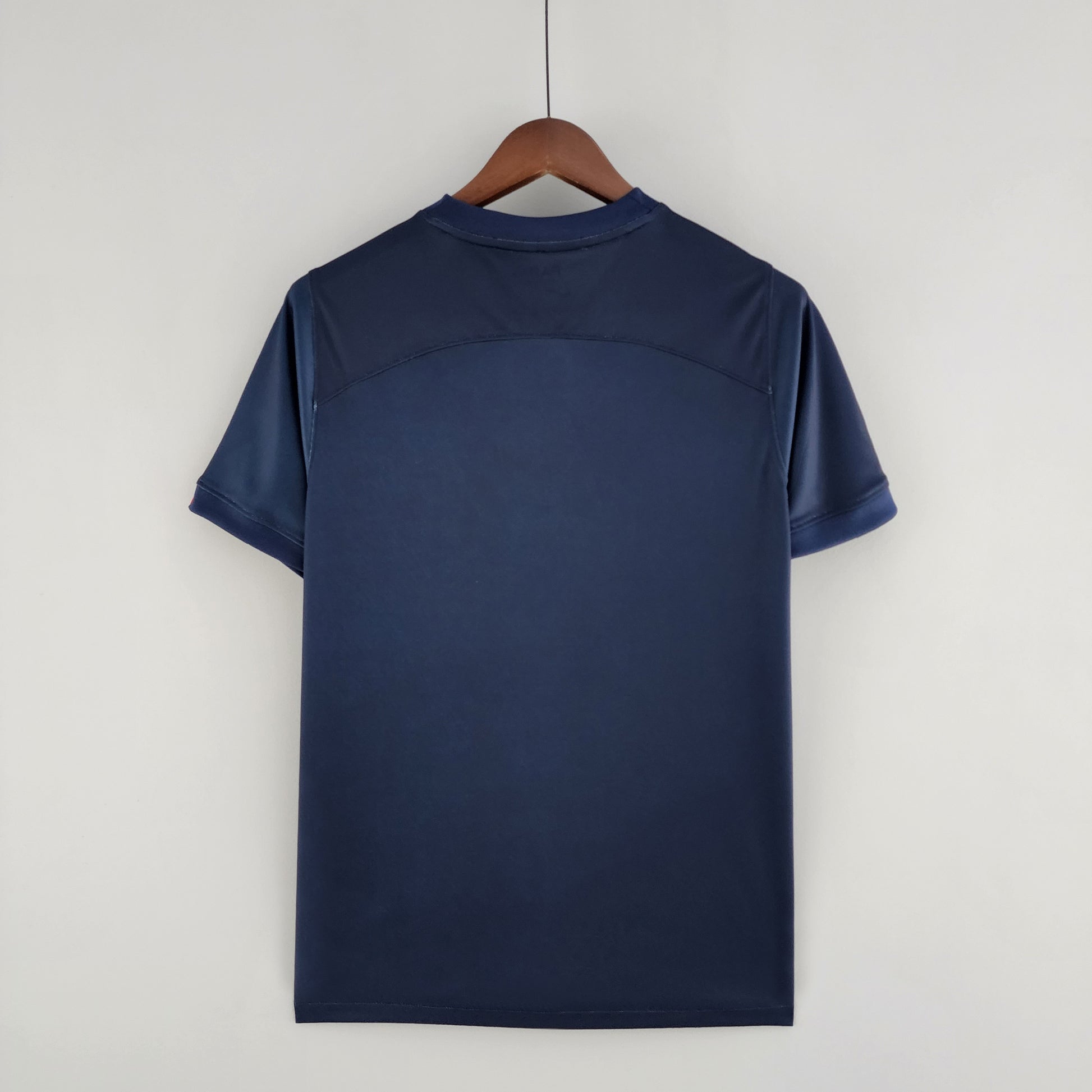 22-23 PSG home detail