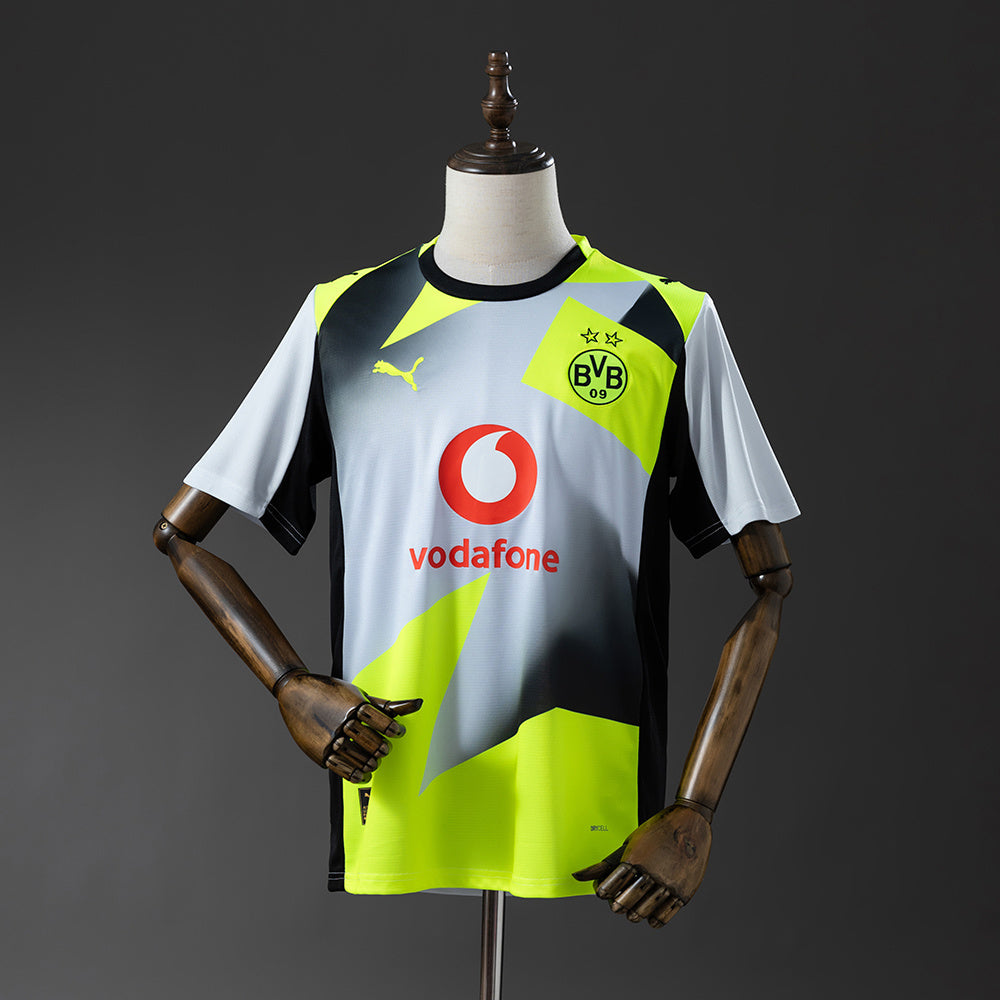 Dortmund 25-26 Home Jersey detail