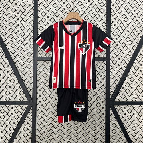 24-25 kids Sao Paulo away