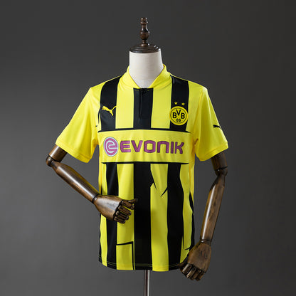 Retro Dortmund 12-13 home detail