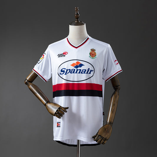 Retro Mallorca 01-02 White detail