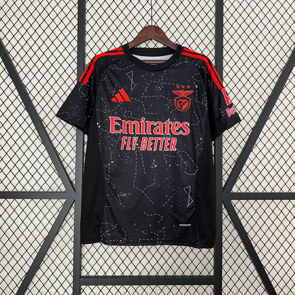 24-25 Benfica Away detail