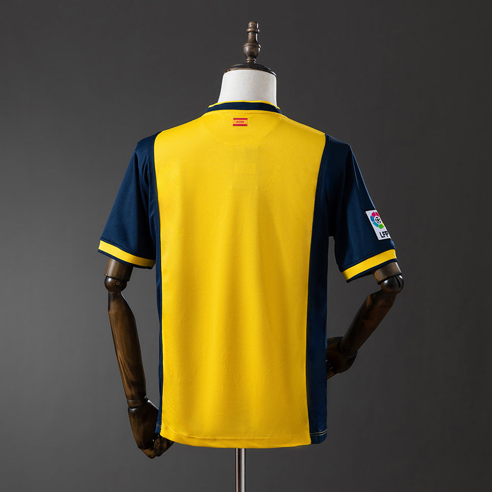 Retro Atletico Madrid 13-14 Away detail