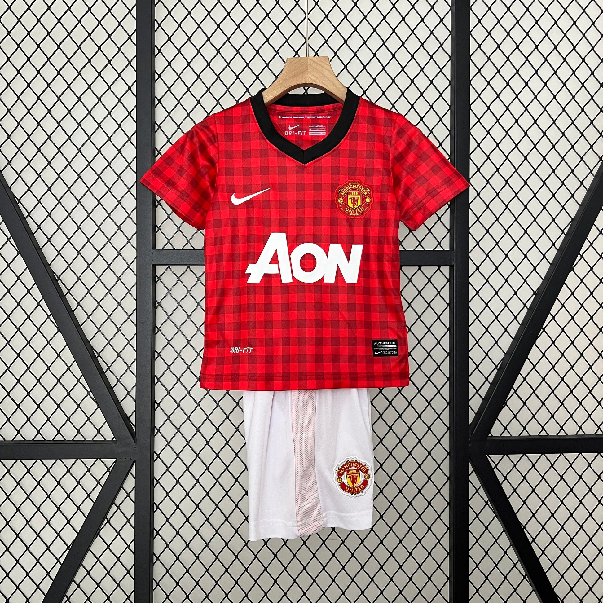 kids M-U 12-13 home