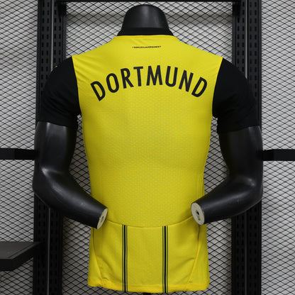 24-25 Player Dortmund home detail