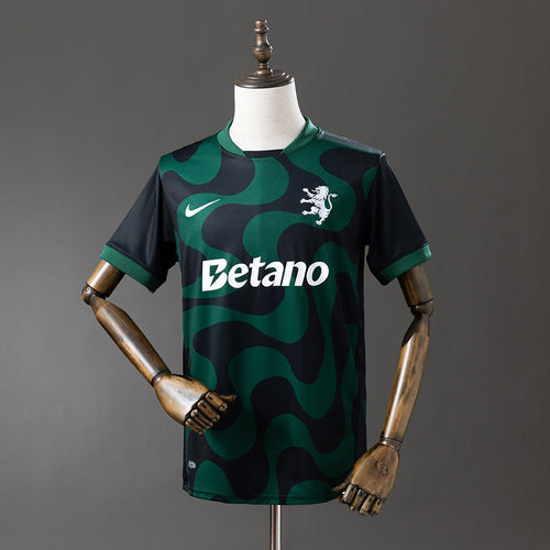 25-26 Sporting Lisbon Third away detail