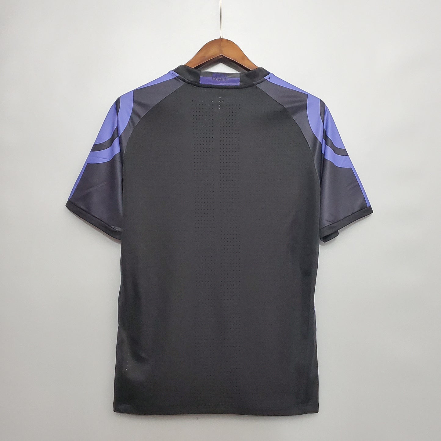 Retro Real Madrid 15-16 Third away detail