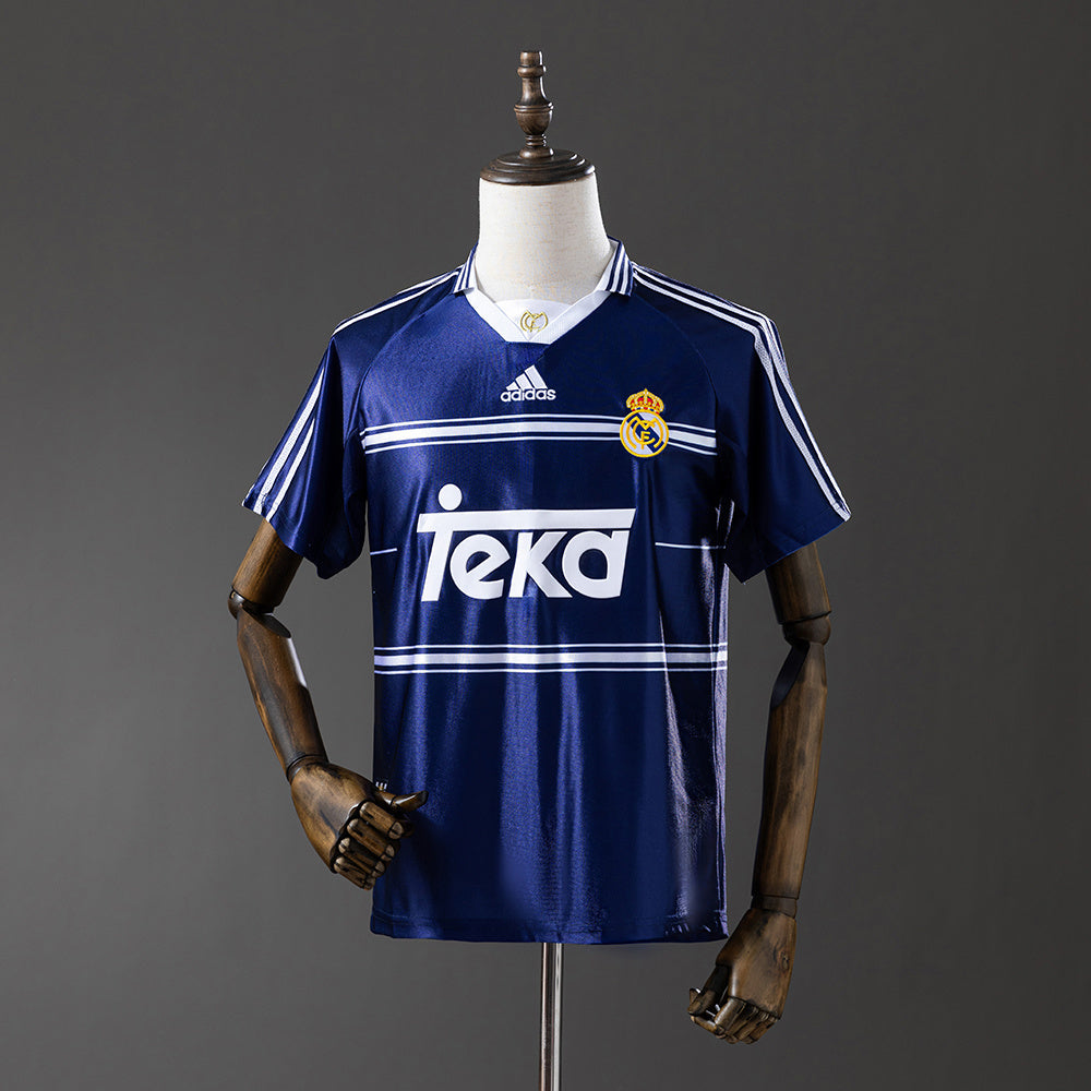 Real Madrid 98-99 Away Retro Jersey detail