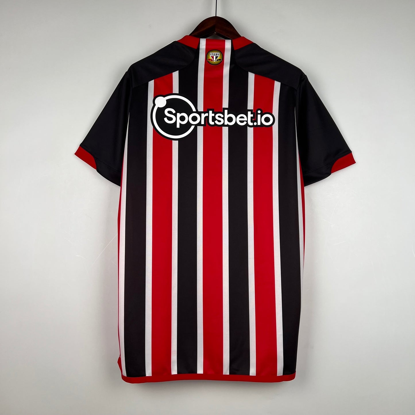 23-24 Sao Paulo away detail