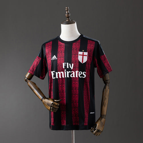 Retro AC Milan 15-16 Home detail
