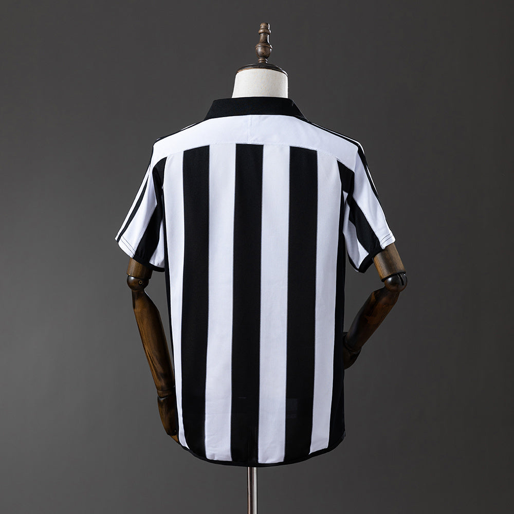 Newcastle United 03-05 Home Retro Jersey