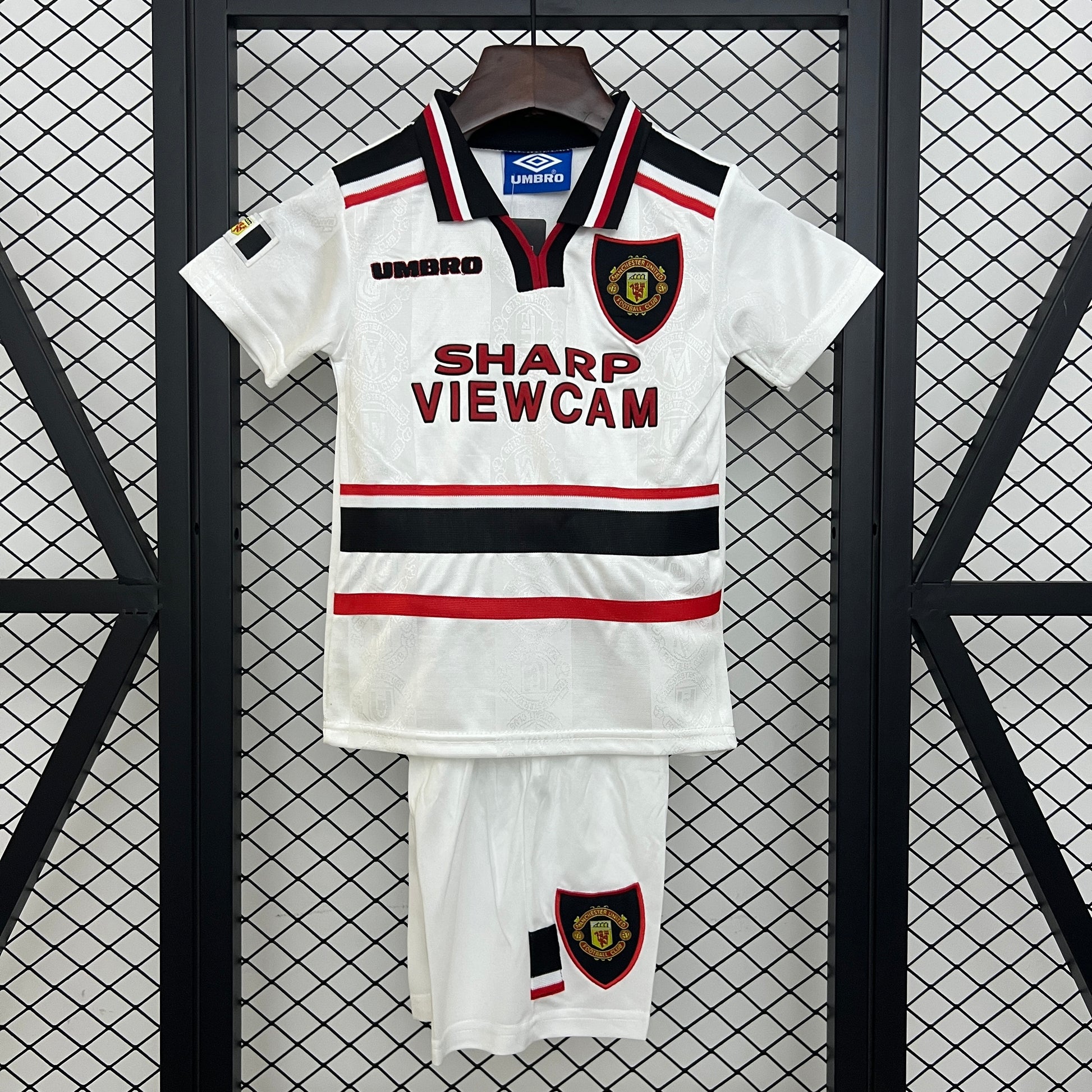 kids M-U 97-98 away