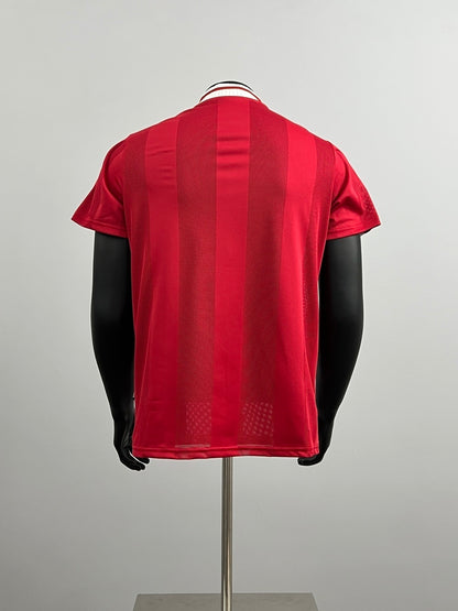 Retro FLC 99-00 Home