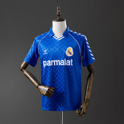 Retro Real Madrid 86-88 away detail