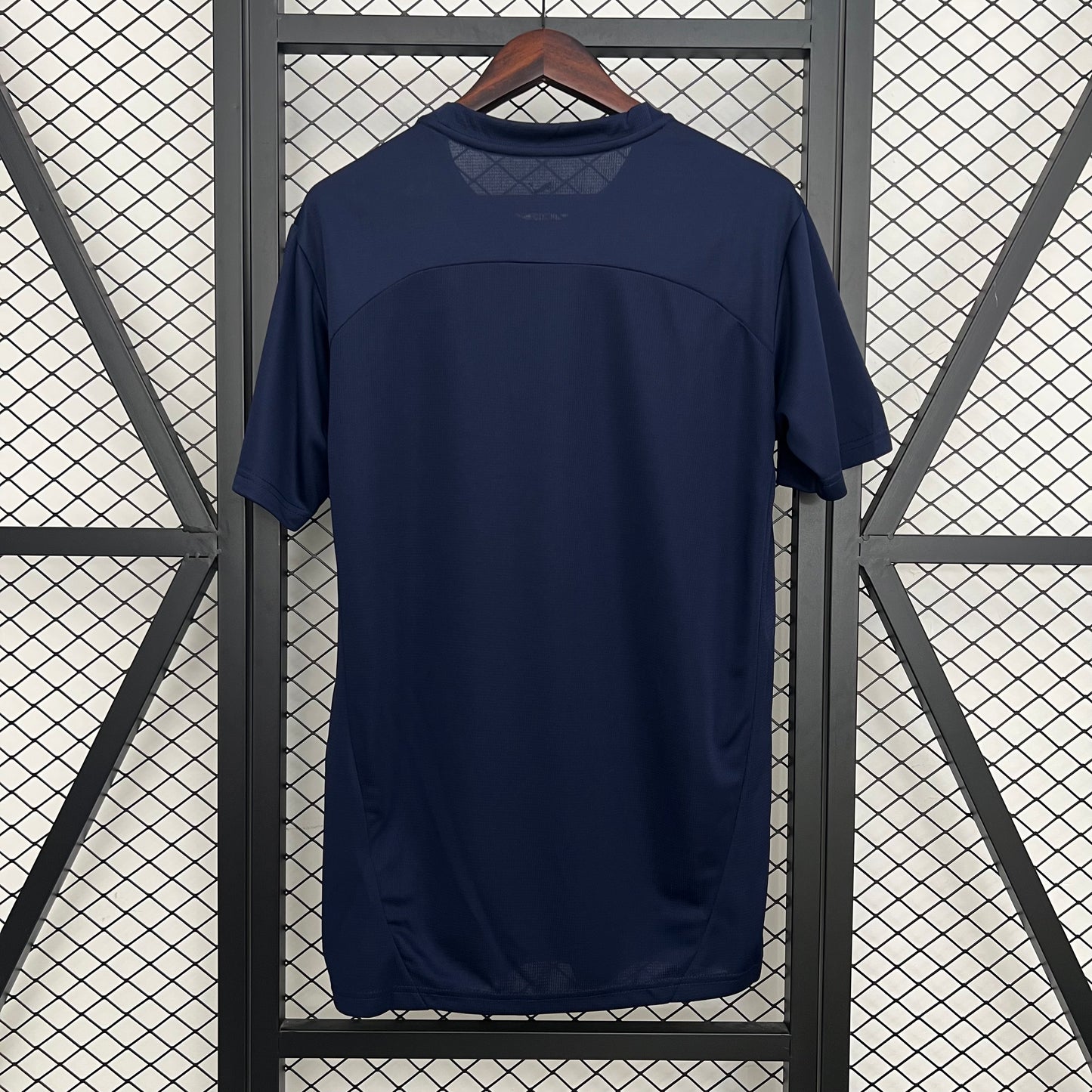25-26 Bahia training suit detail