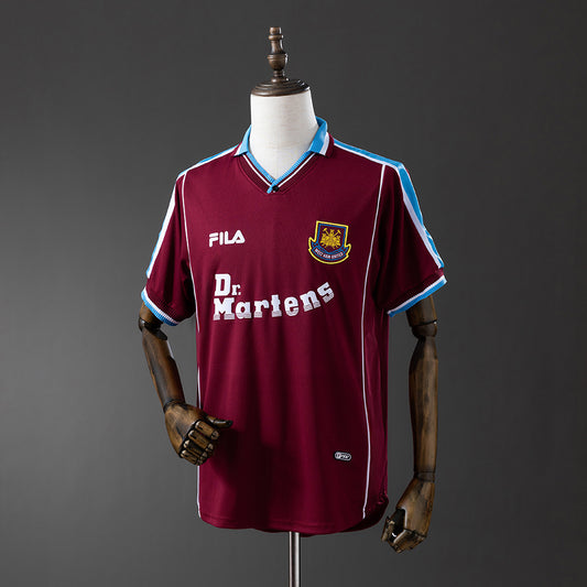 Retro 99-01 West Ham United home detail
