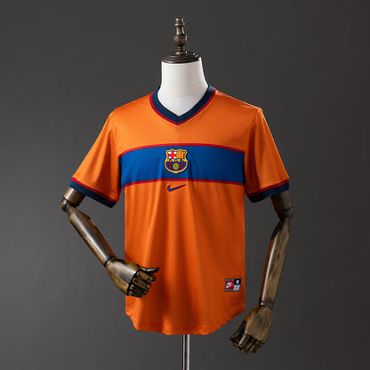 Retro Barcelona 98-99 third away detail