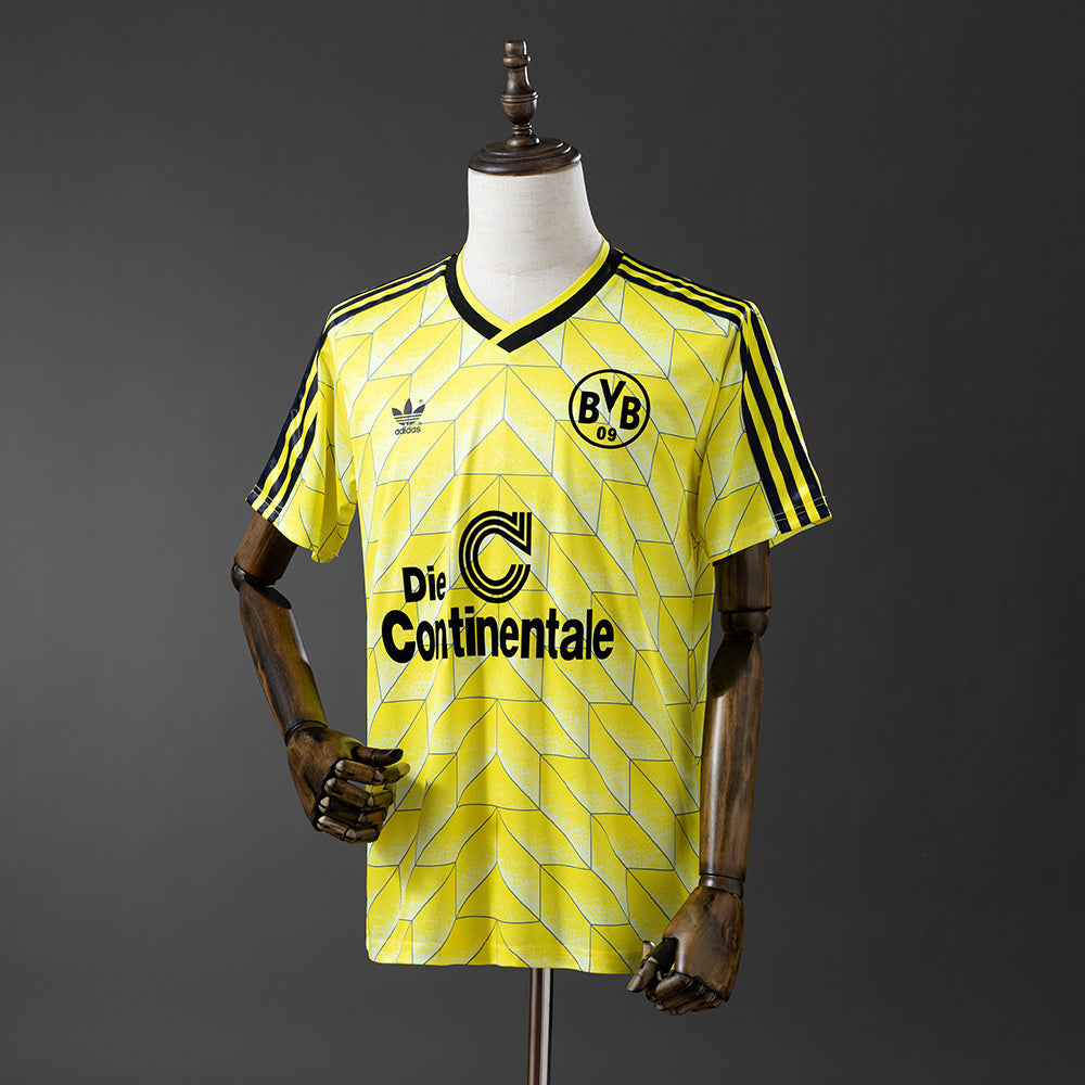 Retro Dortmund 1988 home detail