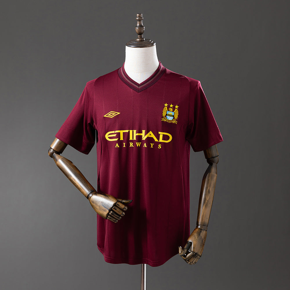 Retro Manchester City 12-13 Away detail