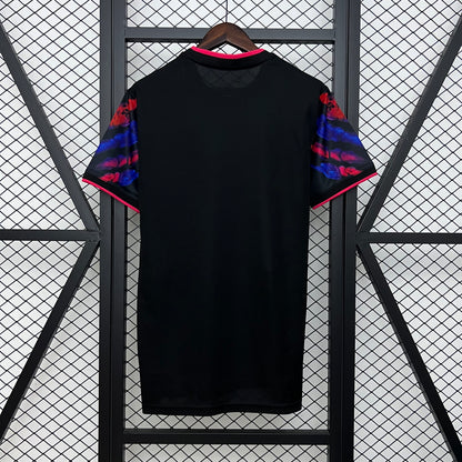 25-26 Barcelona Special Edition detail