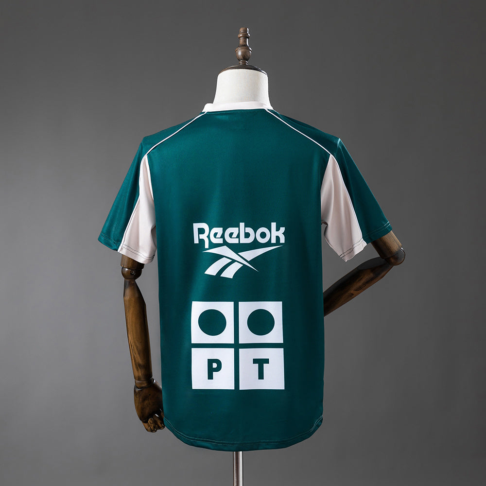 Sporting CP 00-01 Training Retro Jersey detail
