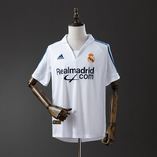 Retro Real Madrid 01-02 Home detail