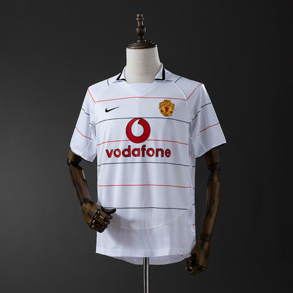 M-U 03-05 Away Retro Jersey detail