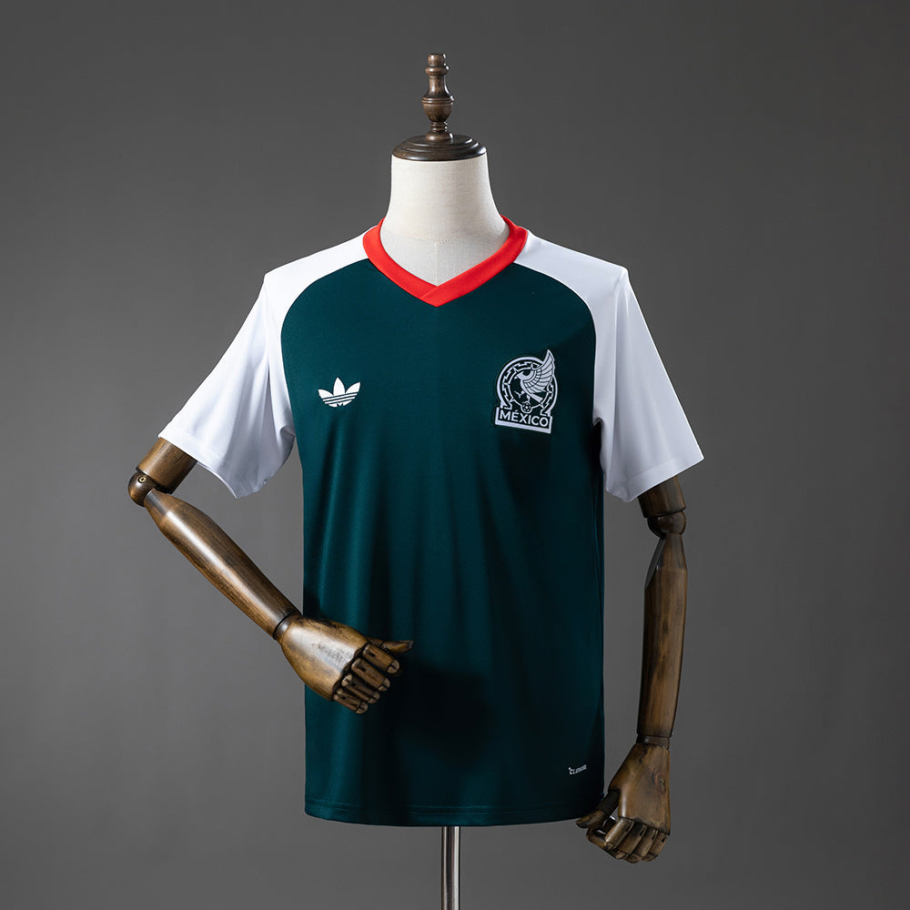 Mexico 2026 Training Jersey detail