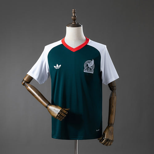 Mexico 2026 Training Jersey detail