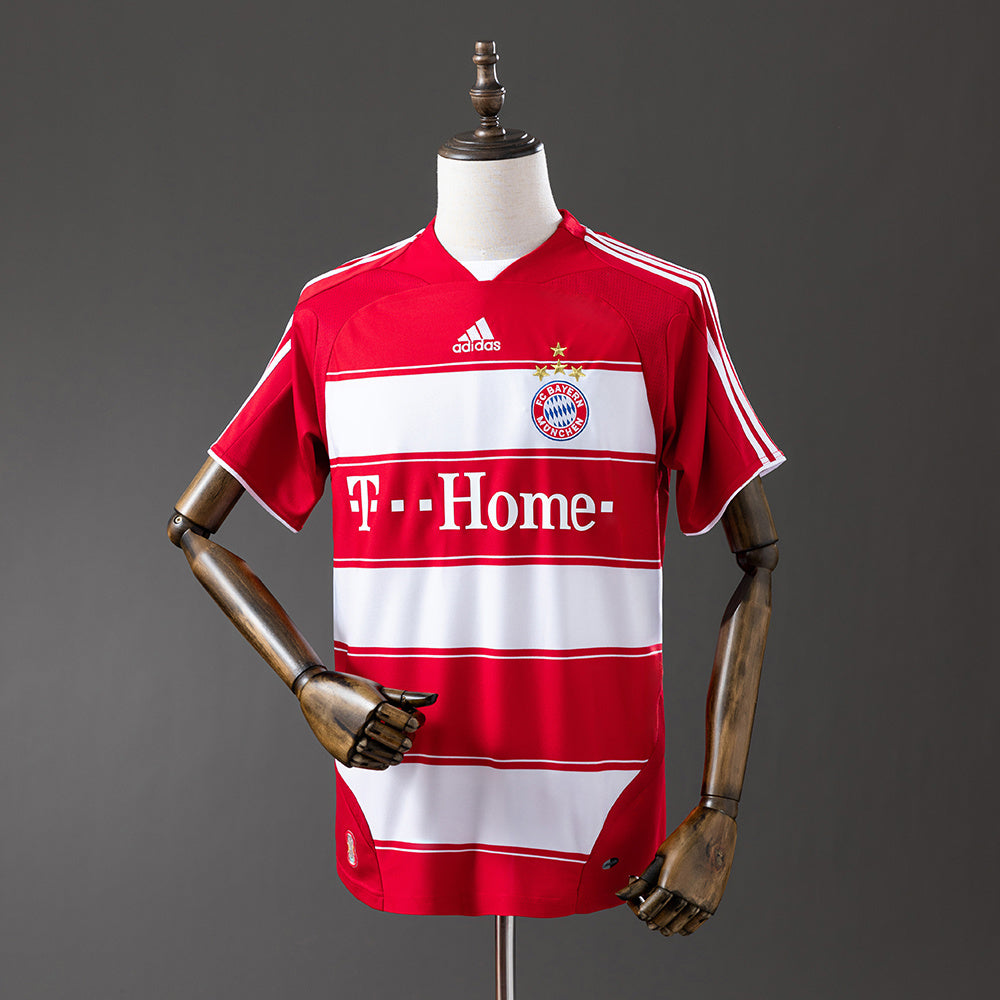 Retro Bayern 07-08 home detail