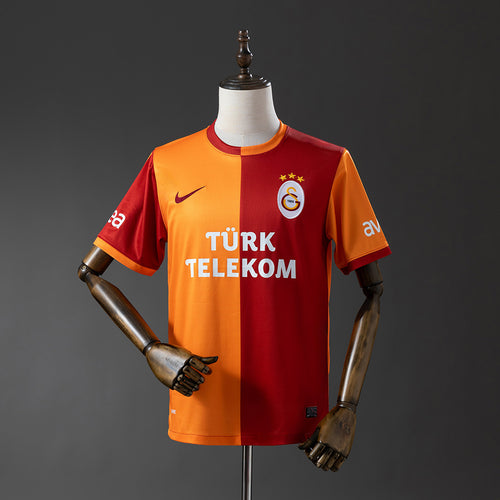 Retro Galatasaray 13-14 Home detail