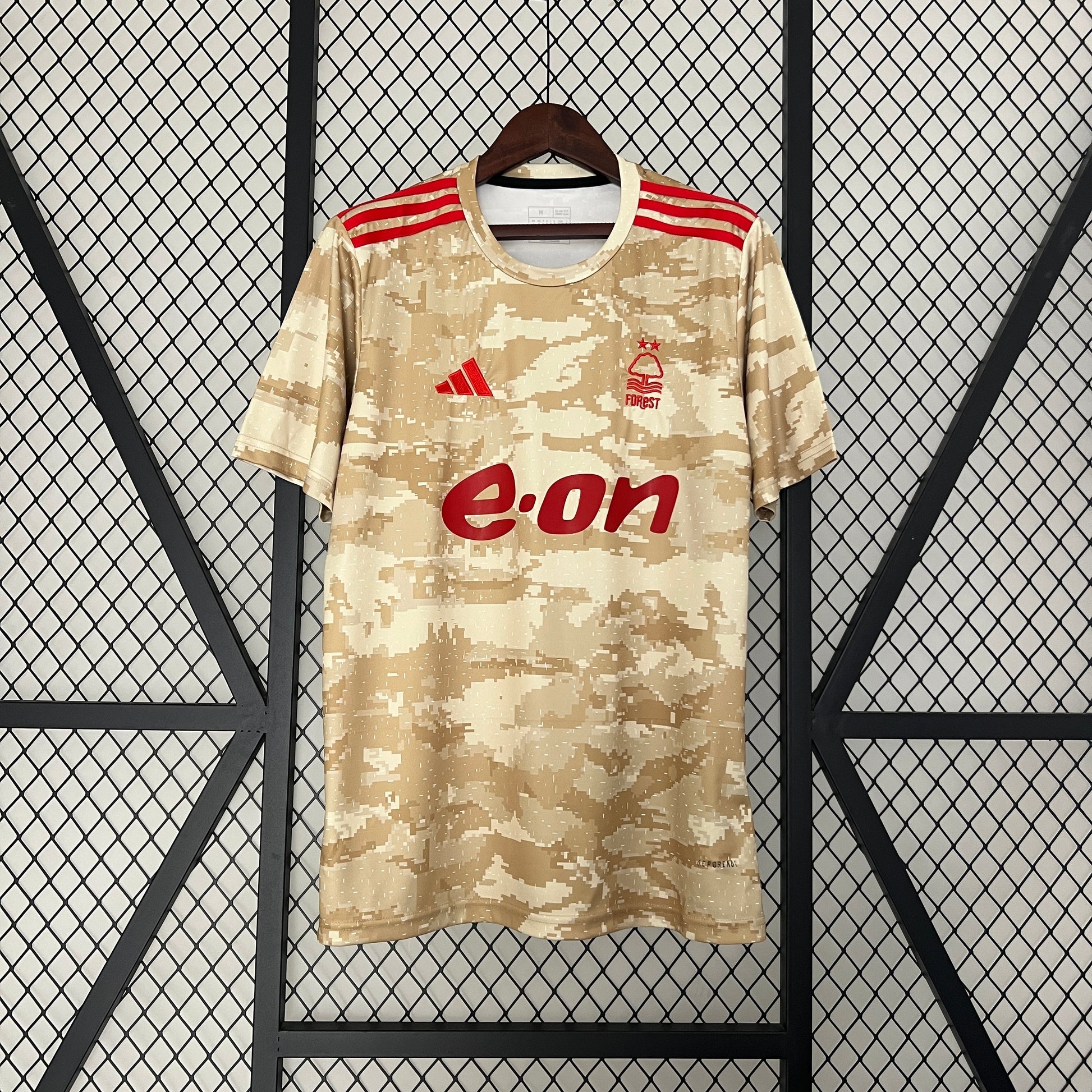 23-24 Nottingham Forest Training Wear