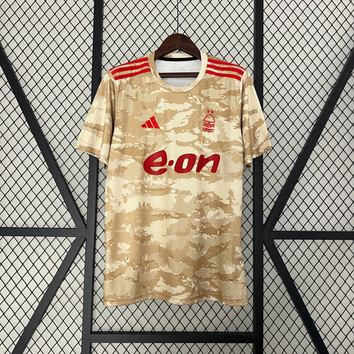 23-24 Nottingham Forest Training Wear
