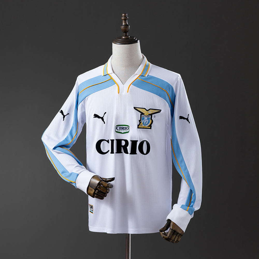 Retro 00-01 Lazio away detail
