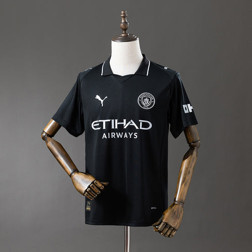 25-26 Manchester City Away detail