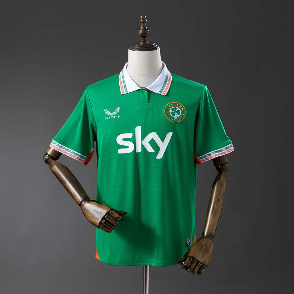 Ireland 25-26 Home Jersey detail