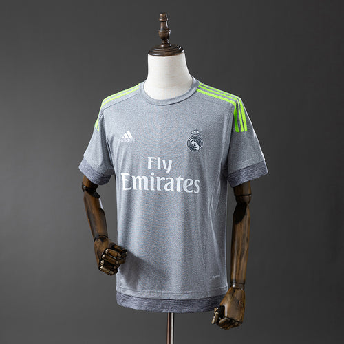 Retro Real Madrid 15-16 Away detail