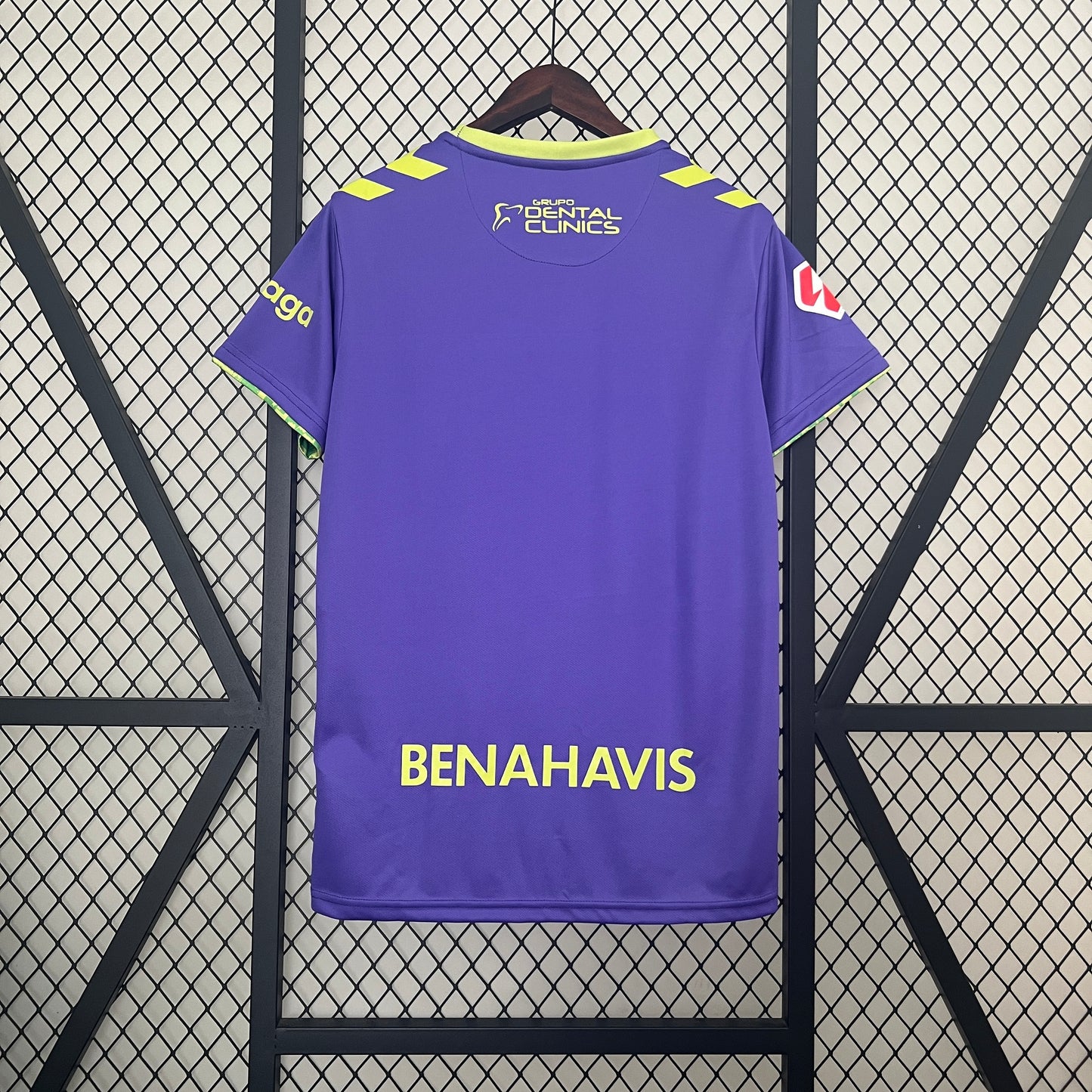 24-25 Malaga Away detail