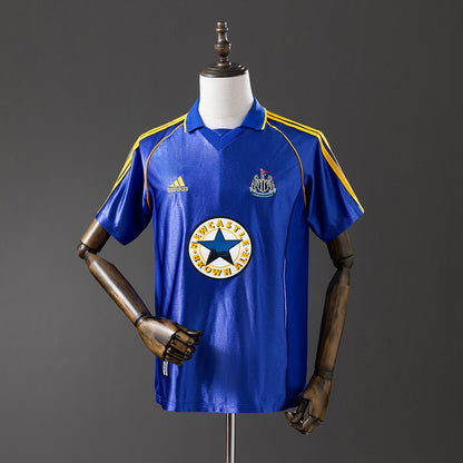 Retro Newcastle United 98-99 Away detail