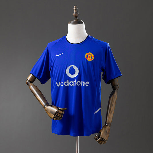 Retro M-U 02-04 away detail