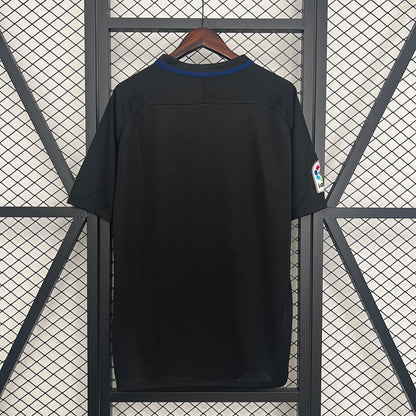 Retro Atletico Madrid 16-17 Away detail
