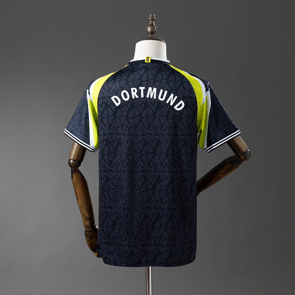 Retro Dortmund 95-96 Away