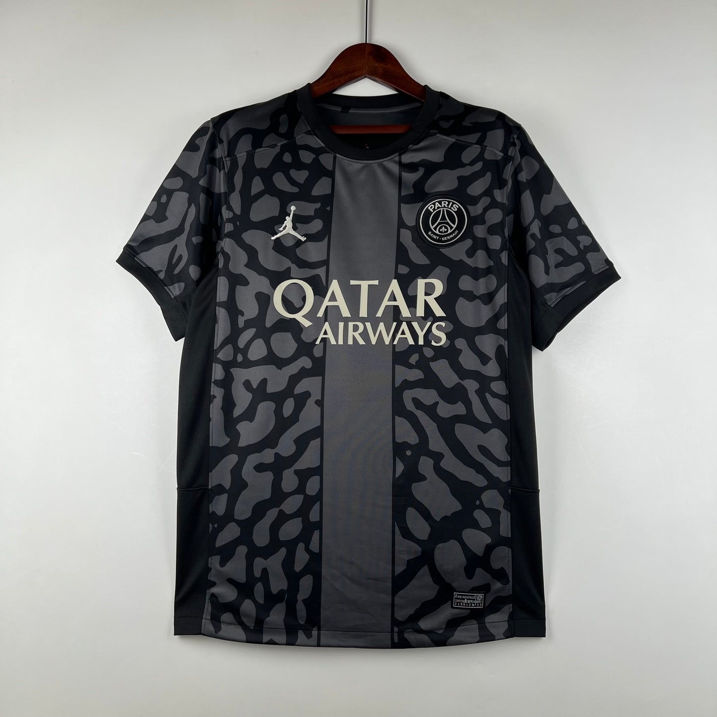 23-24 PSG third away detail
