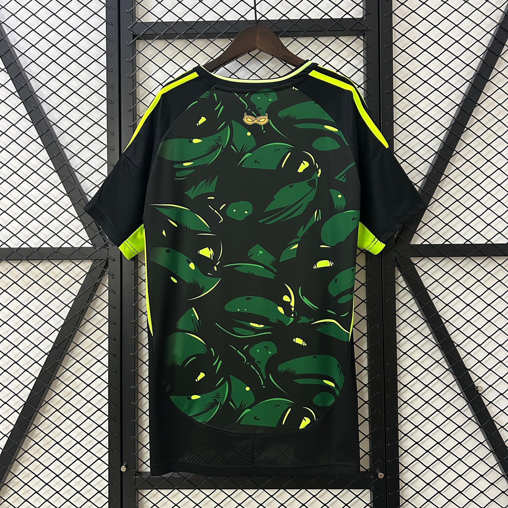 24-25 Real Madrid  Green and black special edition Jersey