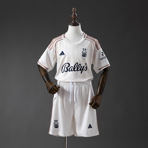 Nottingham Forest 25-26 Away Kids Jersey detail