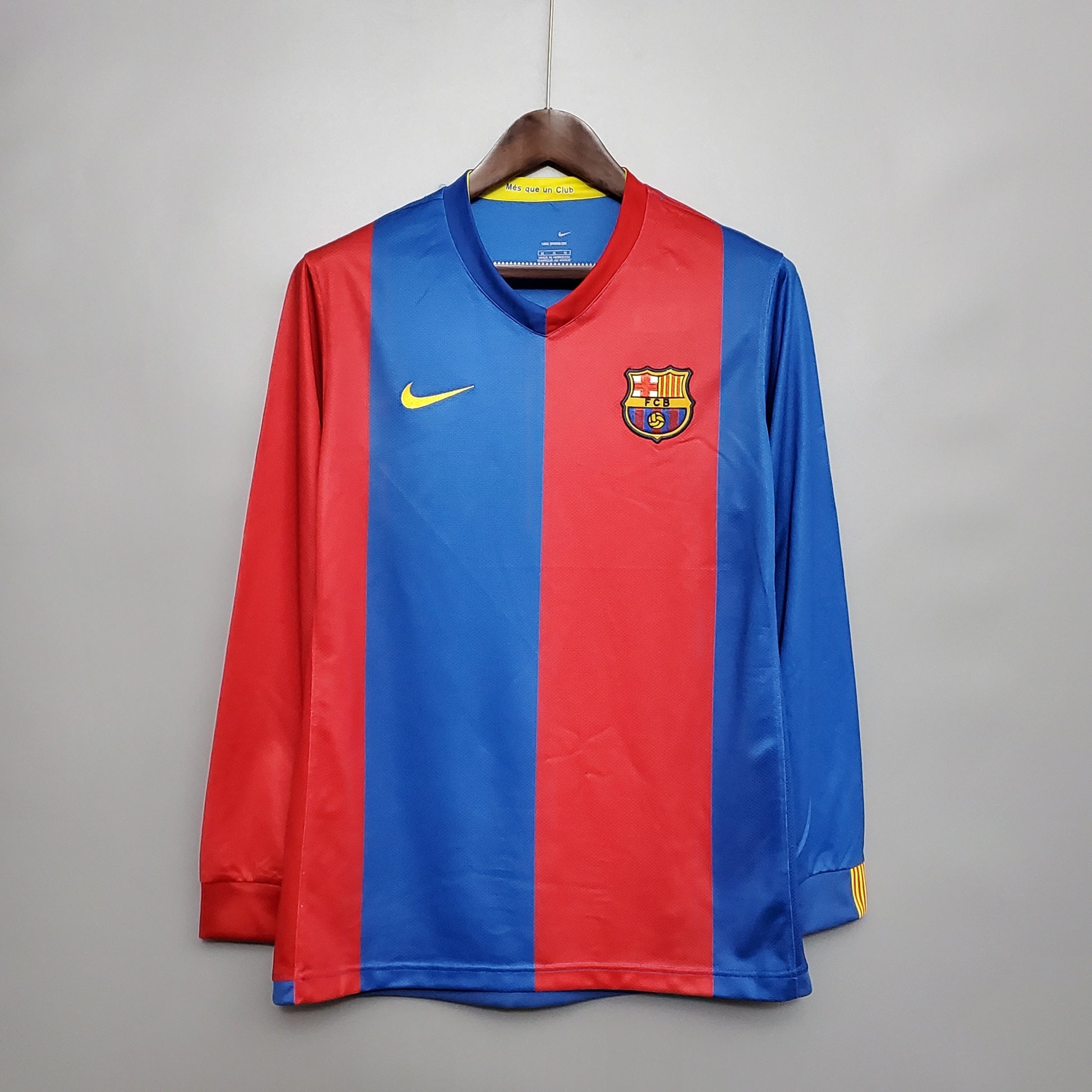Retro Barcelona 06-07 Long sleeve home