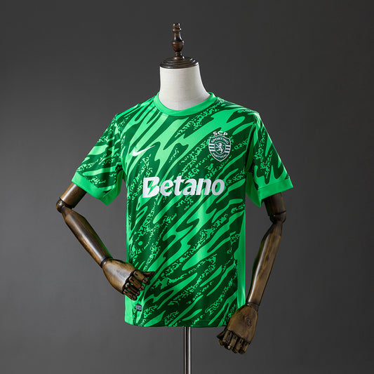 Sporting Lisbon 25-26 Green Goalkeeper Jersey detail
